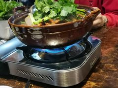-胡须佬鸡煲四季火锅(海雅缤纷城店)