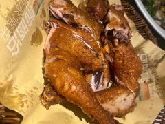 -前海沿·青岛菜(李沧万达店)