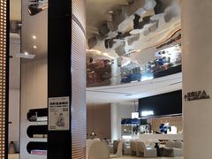 -涨巢·潮玩水疗局