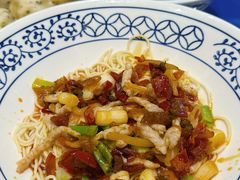 -李与白包子铺(桐梓林店)