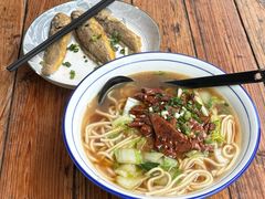 -小河无名面馆