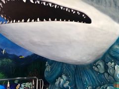 -多彩贵州城极地海洋世界