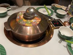 -润园四季椰子鸡火锅(卓越INTOWN店)