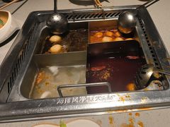 -海底捞火锅(关山保利店)