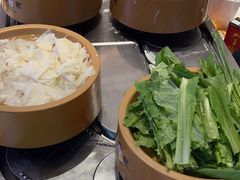 -龍歌自助小火锅(市北台东利群店)