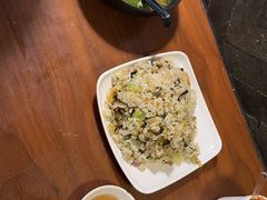 -舒蔡记生煎菜饭(云南中路店)