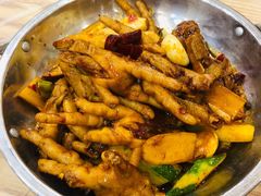 -江城燕子大排档(江汉路步行街店)