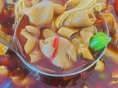 肥肠牛蛙砂锅-马头巷·食景园(苏州总店)