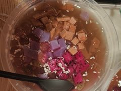 -老街烧烤大排档·地道湖北菜·龙虾馆(汉口火车站店)