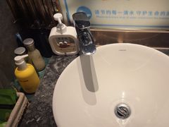-和子足浴SPA会馆(东方之门店)