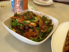 嘉丰小炒肉-嘉丰湘菜馆(芳群园店)