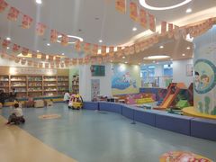 -戊辰亲子游泳俱乐部