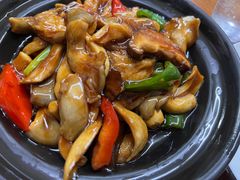 -胡子饮食店