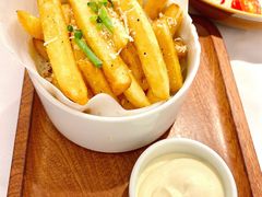 -阿妮叶李(光谷世界城店)