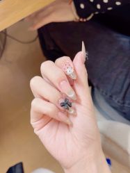 -UGIRL有个美甲