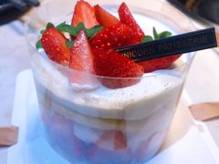 草莓蛋糕-你好独角兽·蛋糕甜品