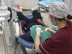 -雅悦齿科(顾村公园店)