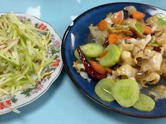 -崴海渔村(虹梅路店)