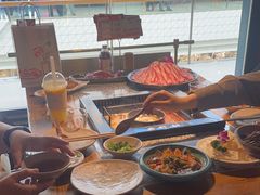 -老牌坊云南鱼豆花火锅(哈西万达店)