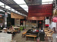 -刘二姐肥肠米粉(总店)