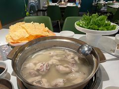 -烹然四季椰子鸡火锅(姚家园万象汇店)