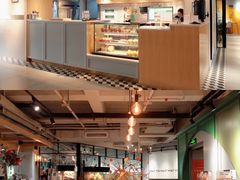 -F+轻食健身赋能空间(中华北路国贸商场店)