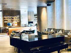 -wineapp葡萄酒餐吧(外滩金融中心店)