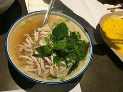 -美奈小馆·越南料理(中航城君尚购物中心店)