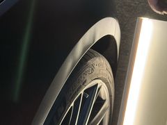 -鲨鱼皮汽车凹陷玻璃修复(静安店)