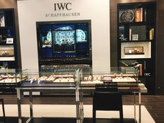 -亨吉利世界名表中心(华润万象城店)