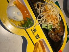 -豪客来牛排(雄峰城店)