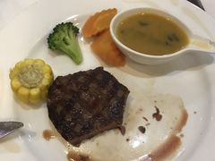 -斗牛士牛排餐厅(嘉里汇店)