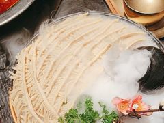 -晓宇重庆火锅(西安荟聚店)
