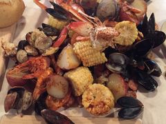 -The Crab Pot Seattle