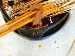 -钢管厂五区小郡肝串串香(蜀都万达店)