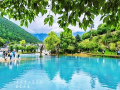 -玉龙雪山蓝月谷
