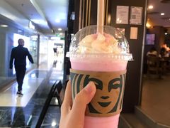 樱花浪漫星冰乐-星巴克(广州正佳广场4层店)