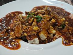 金牛鲍鱼虾汇-马海涛牛肉串·午市牛腩饭·烧烤夜宵(领汇广场店)