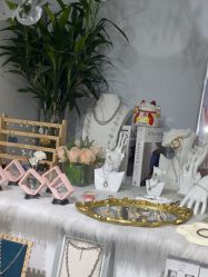 -AI艾耳·专业手工耳洞·穿孔美学馆