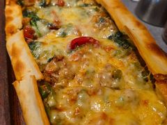 四季皮塔饼-Efes Turkish & Mediterranean Cuisine 艾菲斯餐厅(陆家嘴店)