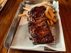 -Ribs & Burgers The Rocks