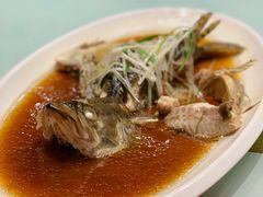 清蒸鲈鱼-皇宫大酒店