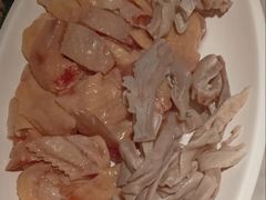 -尚尚仙·酸汤猪手·猪肚鸡火锅(华联万柳购物中心店)