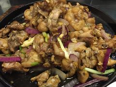 -老唐三下锅 ·张家界地标美食(溪布街店)