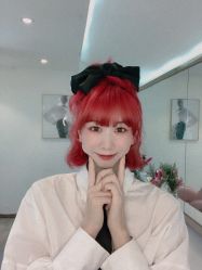 -BULB STUDIO 巴柏明星发型工作室