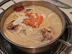 -三人行骨头王火锅(长寿店)