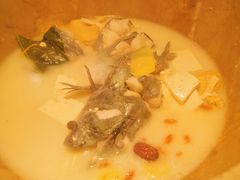 黑鮰鱼-滇小鱼·云南野生菌火锅(上杭路店)