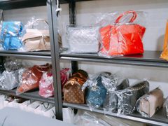 -IRENCE伊琳丝奢侈品皮具护理(二手鉴定世界广场店)