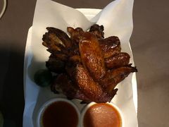 -东海岸人工湖美食村