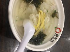 -新龍袍蟹黄汤包(南京东路店)